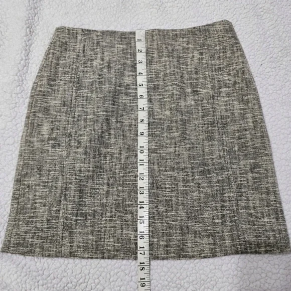 ✨️4/$20. Anne Taylor LOFT Nwot Petite A Line Skirt Lined Tweed Beige Black Women - Picture 6 of 13